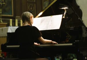 Concert — Ambiance église